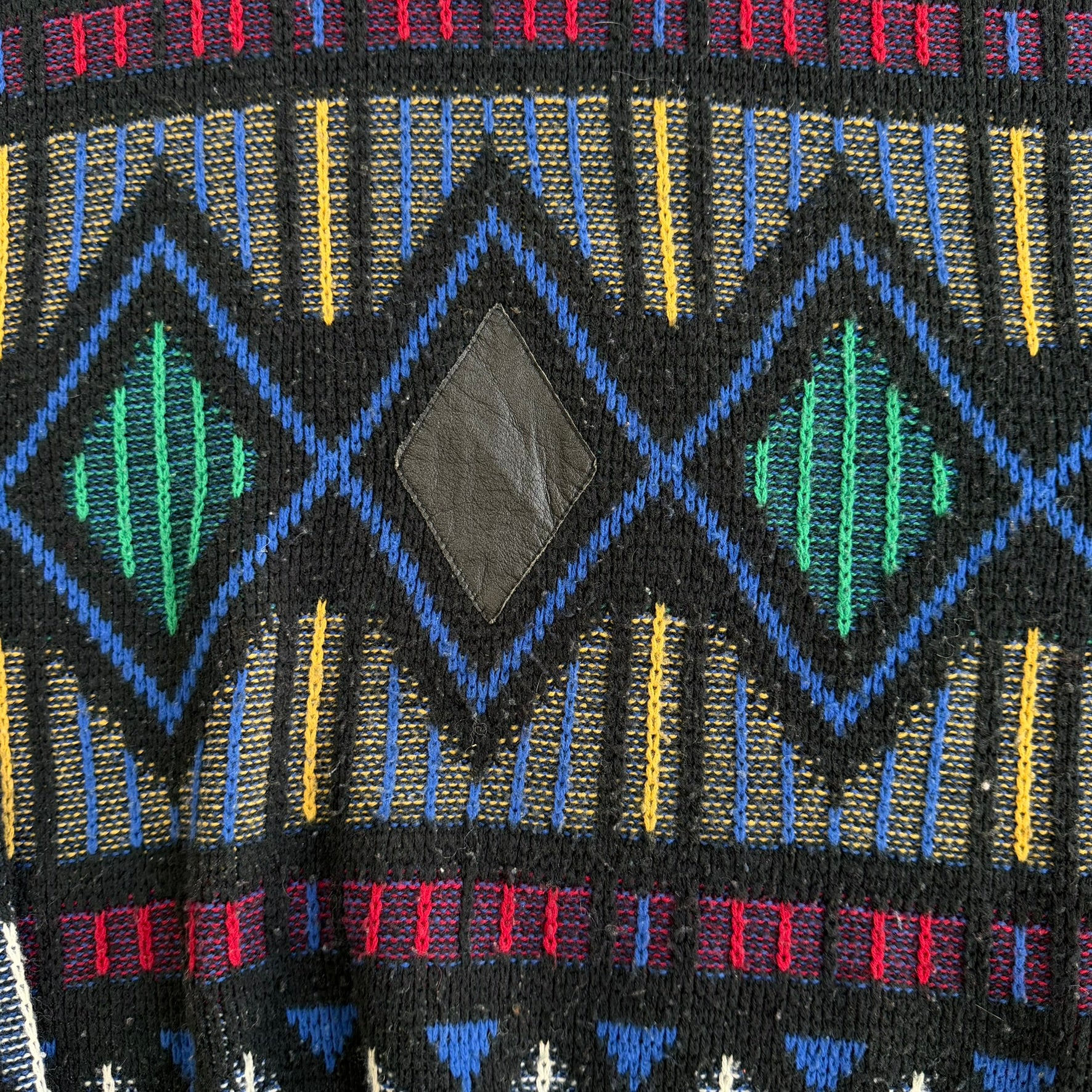 J- Vintage Gabrielle Patterned Knit Sweater - L