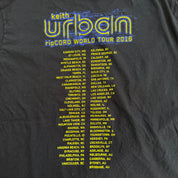 J- '16 Keith Urban ripCORD World Tour Picture Graphic Tee - L