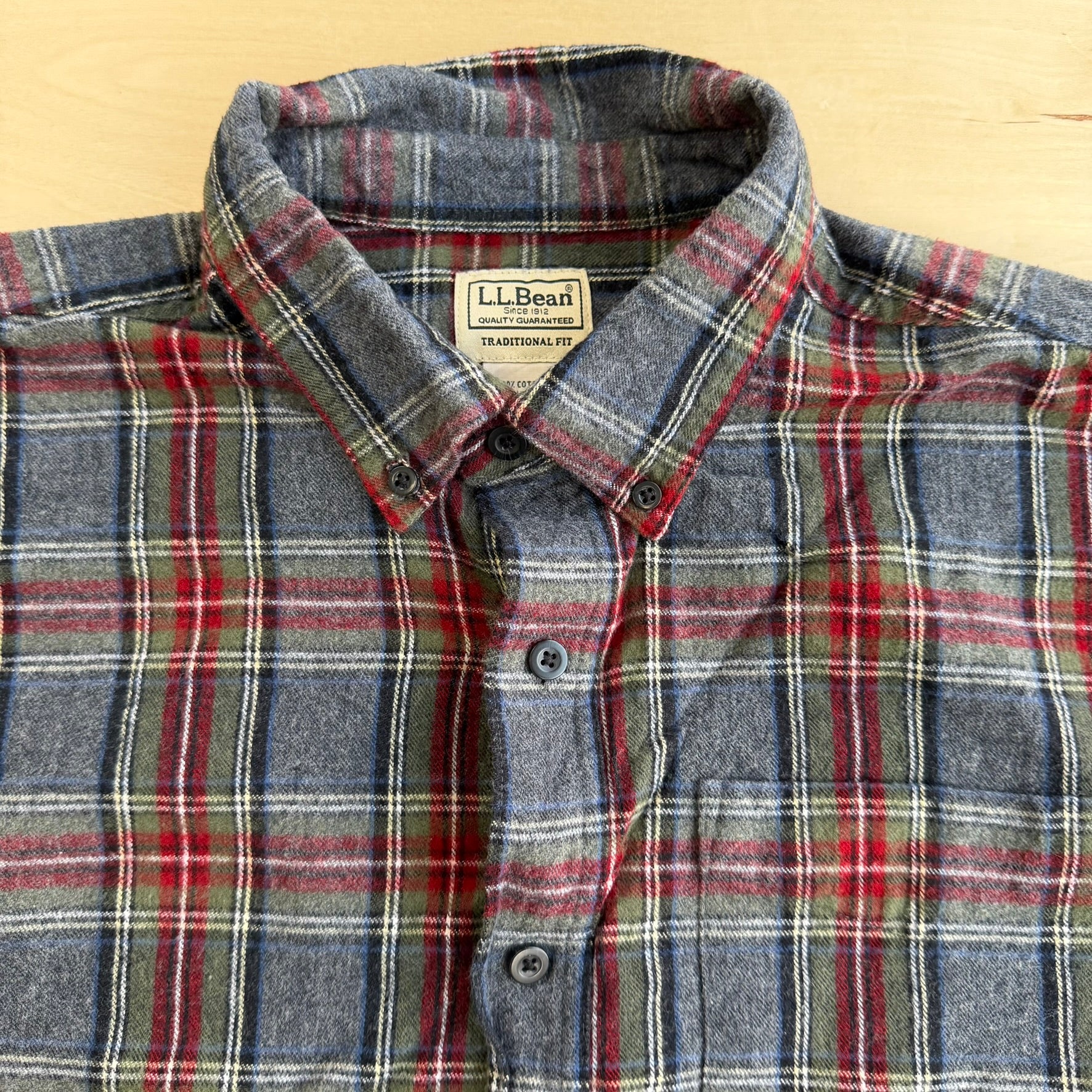 J- Vintage LL Bean Red/Dark Grey Plaid Button Down Flannel Shirt - L