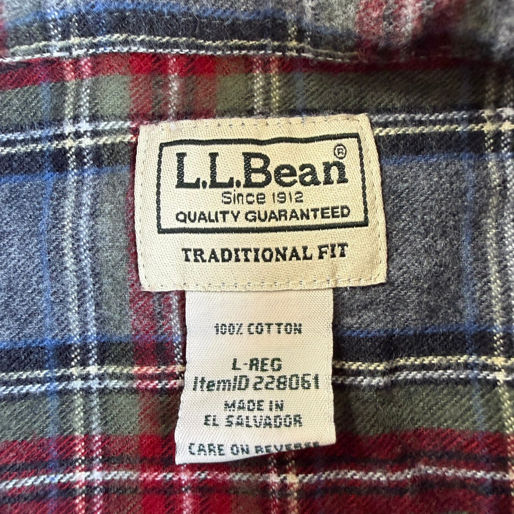 J- Vintage LL Bean Red/Dark Grey Plaid Button Down Flannel Shirt - L