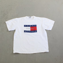 Load image into Gallery viewer, F- Vintage Tommy Hilfiger Logo &amp; Text Tee
