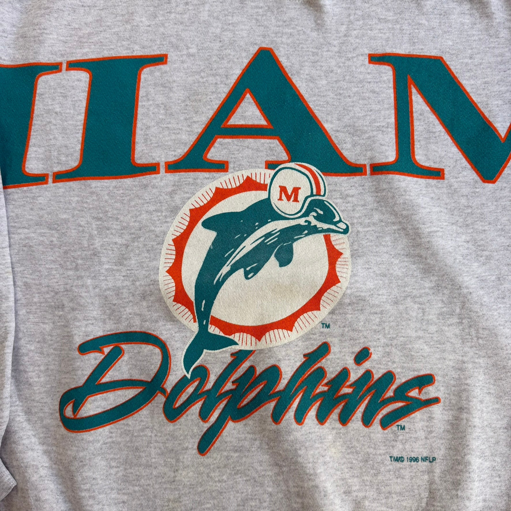J- Vintage '96 Miami Dolphins NFL Graphic & Text Crewneck - XL