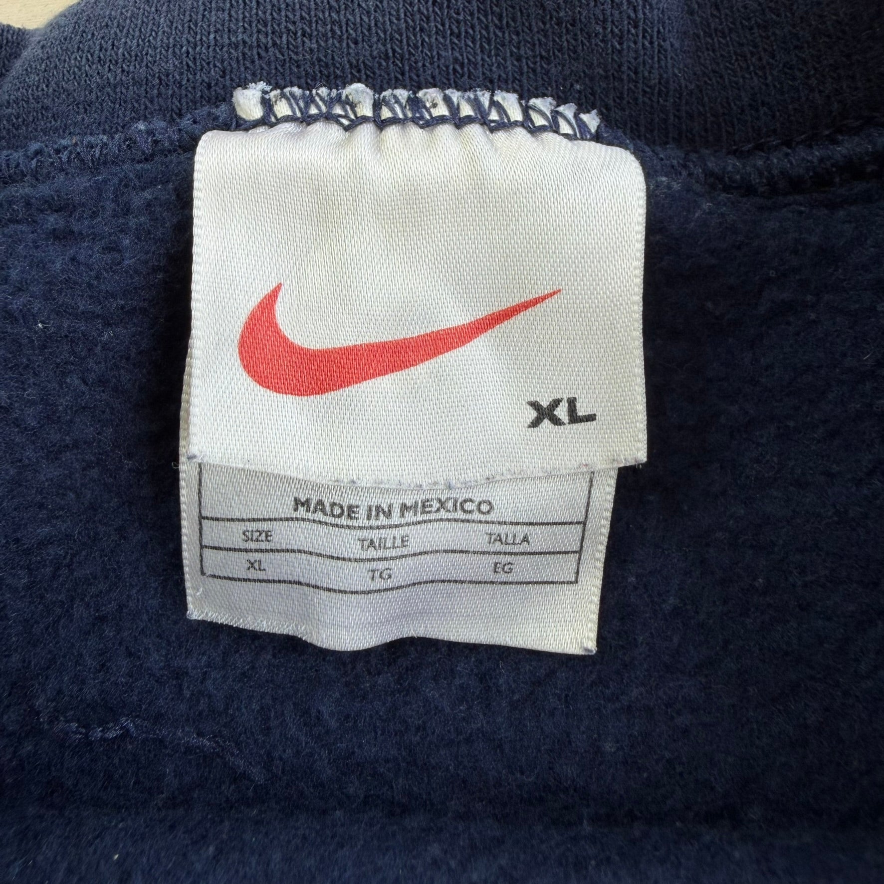 J- Vintage 90s Nike Embroidered Swoosh Made In USA Navy Crewneck - XL