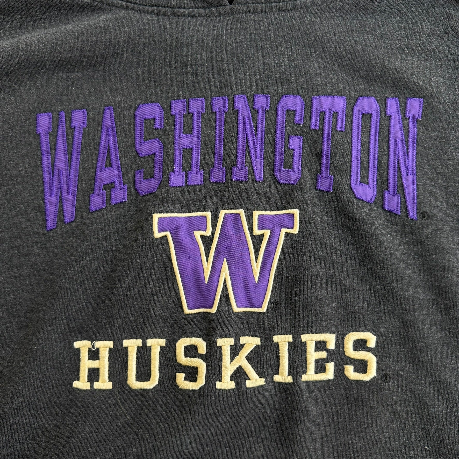 J- Vintage University Of Washington Huskies Embroidered Text Hoodie - XL