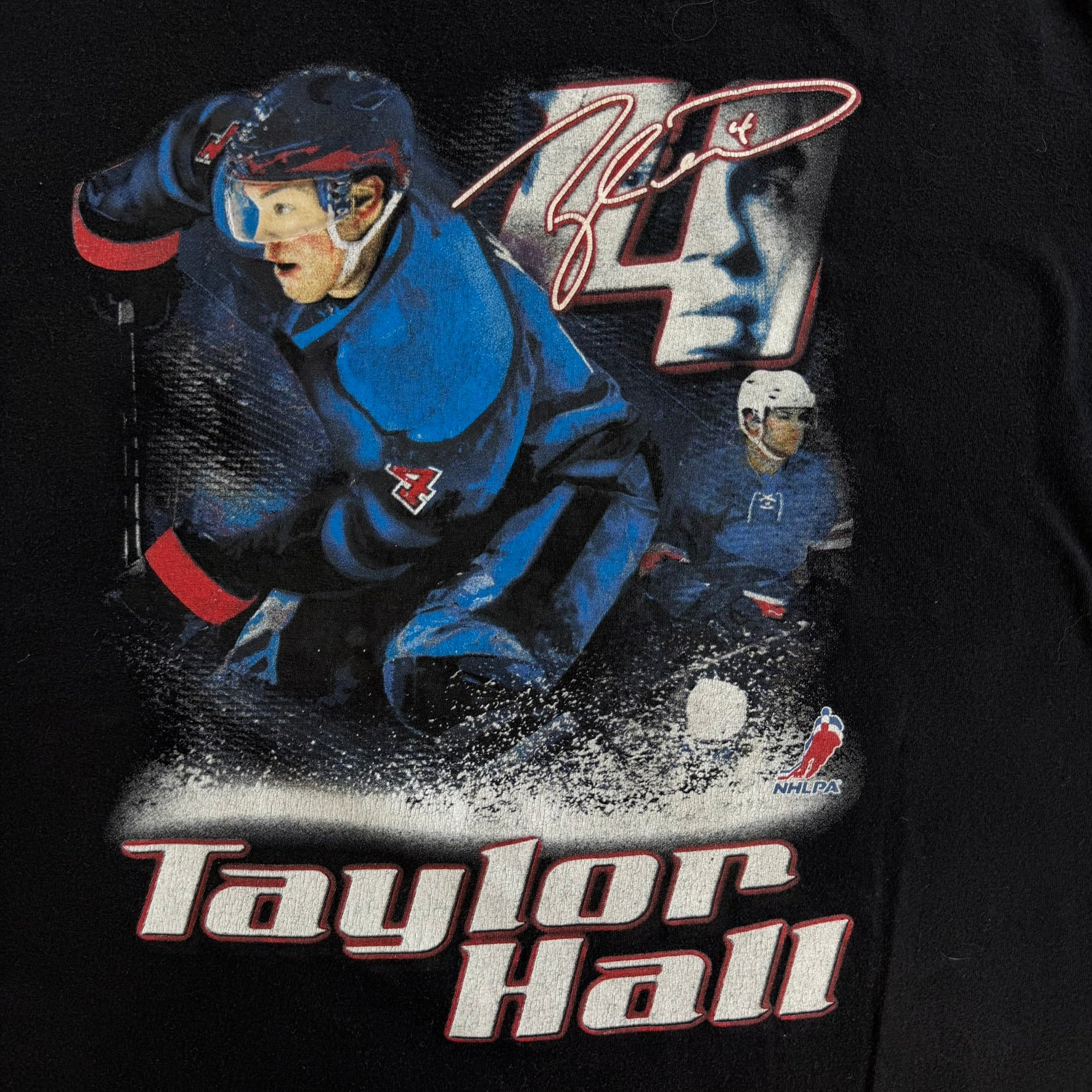 J- Vintage Taylor Hall NHL Picture Graphic Tee - XL