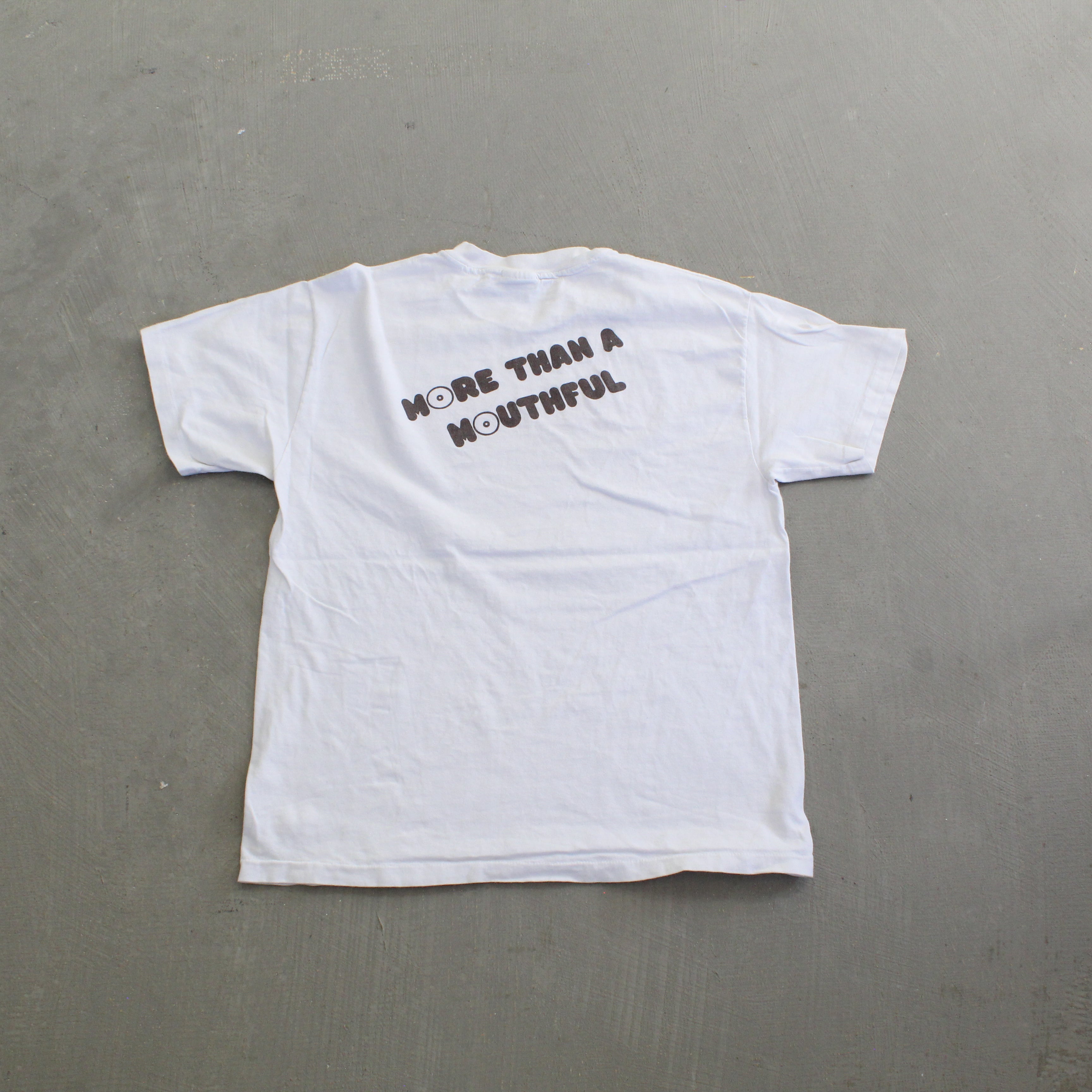 F- Vintage 90s Hooters Columbus Ohio Single Stitch Tee