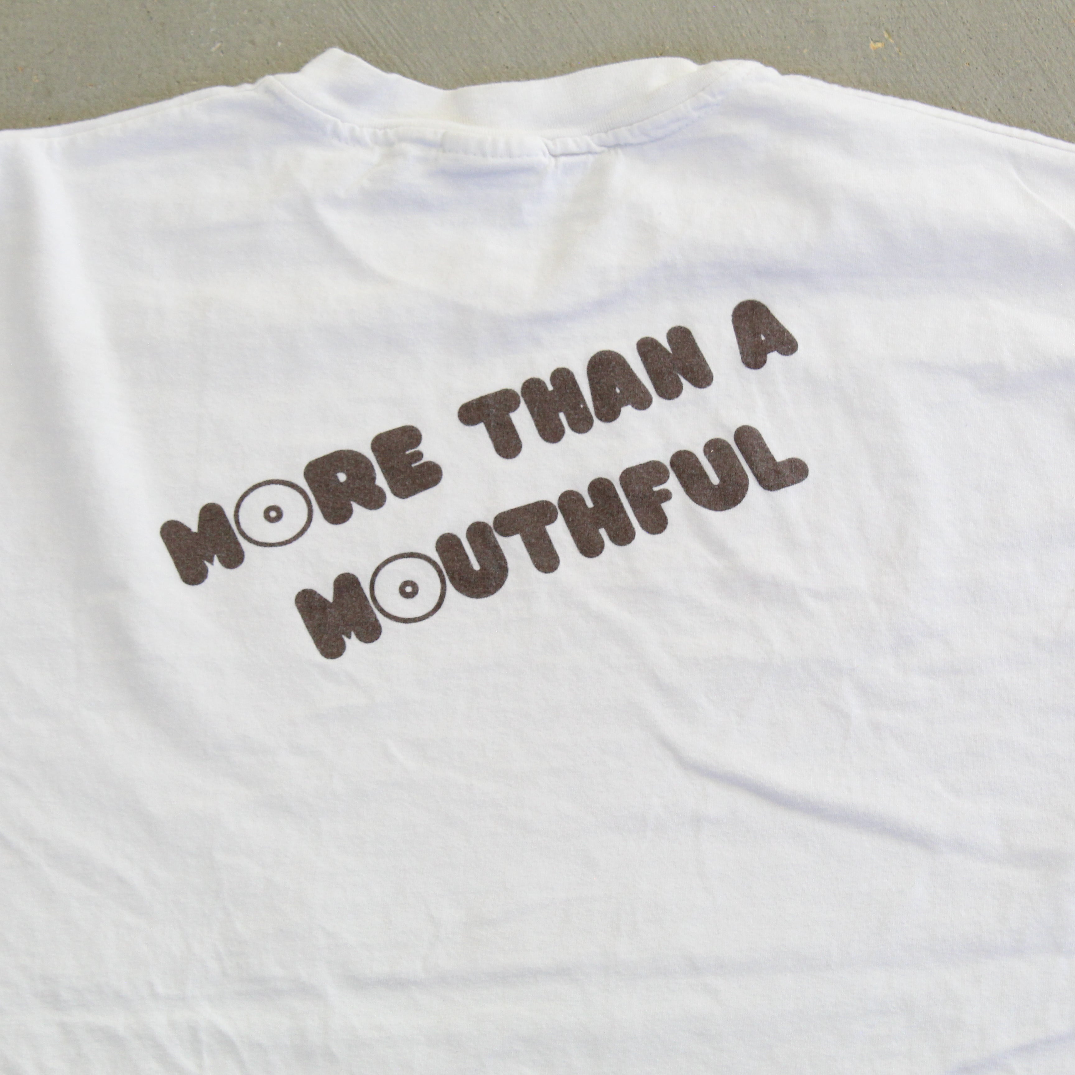 F- Vintage 90s Hooters Columbus Ohio Single Stitch Tee