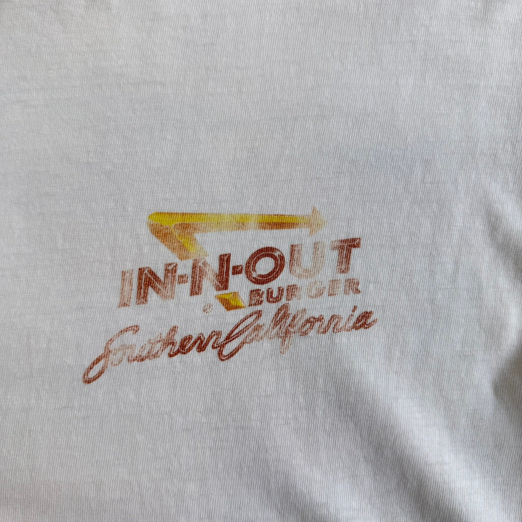J- Vintage 90s In n Out Southern California Graphic Made In USA Single Stitch Tee - L