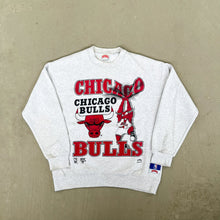 Load image into Gallery viewer, F- Vintage Chicago Bulls NBA Nutmeg Mascot &amp; Text Crewneck
