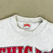 Load image into Gallery viewer, F- Vintage Chicago Bulls NBA Nutmeg Mascot &amp; Text Crewneck
