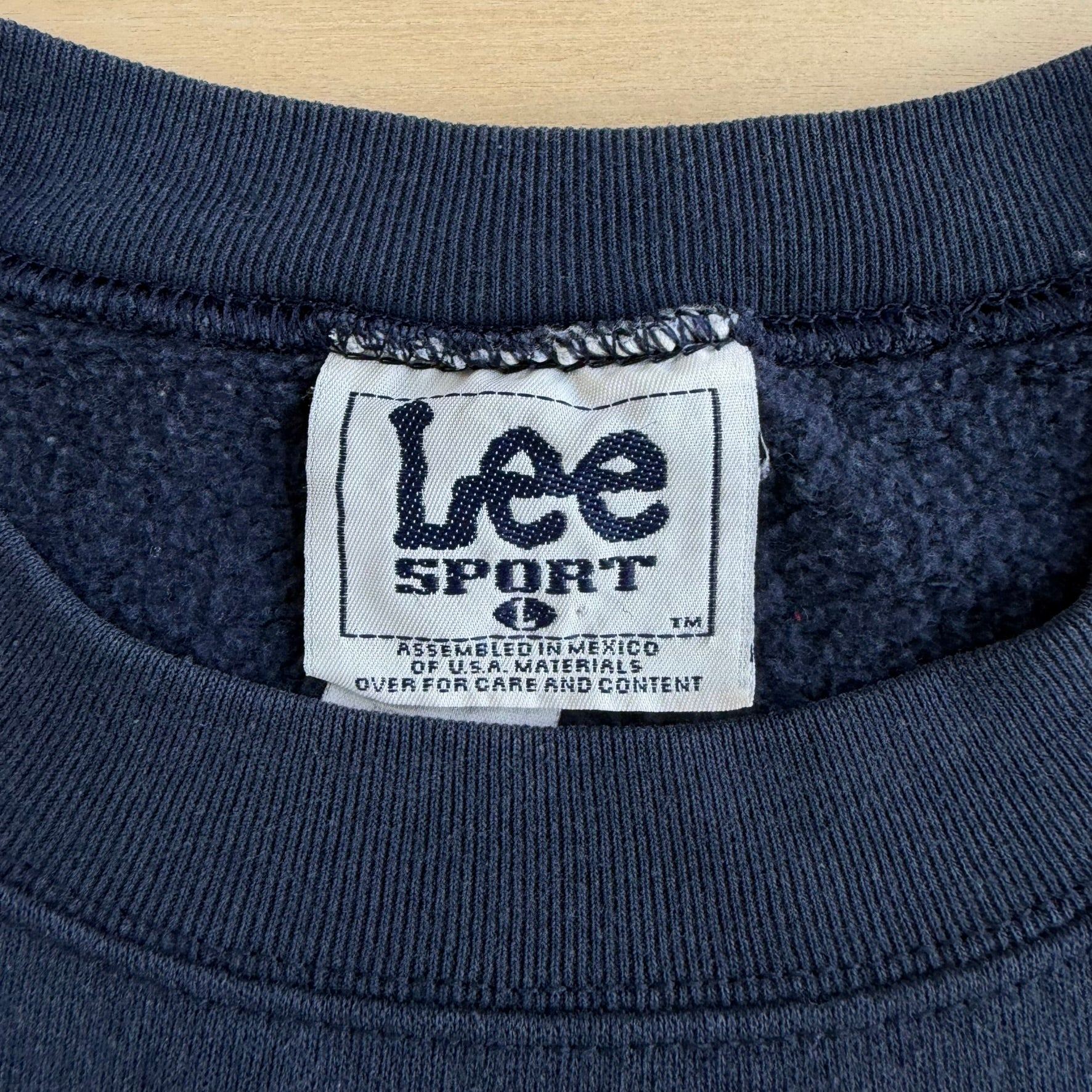 J- Vintage St Louis Blues NHL Lee Embroidered Logo Graphic Crewneck - L