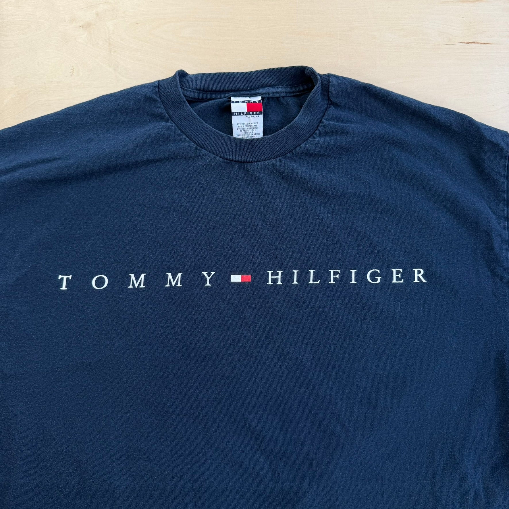 J- Vintage Tommy Hilfiger Text Graphic Tee - XL
