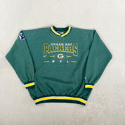 F- Vintage Green Bay Packers NFL Lee Embroidered Logo & Text Crewneck