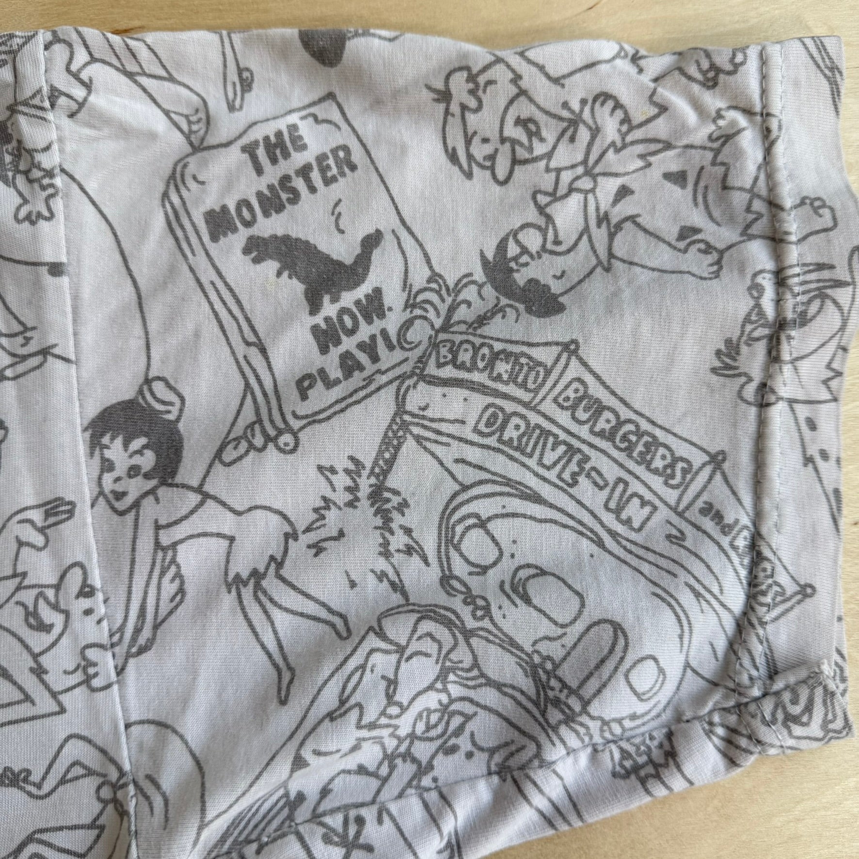 J- Vintage Flintstones All Over Print Graphic Single Stitch Tee - L