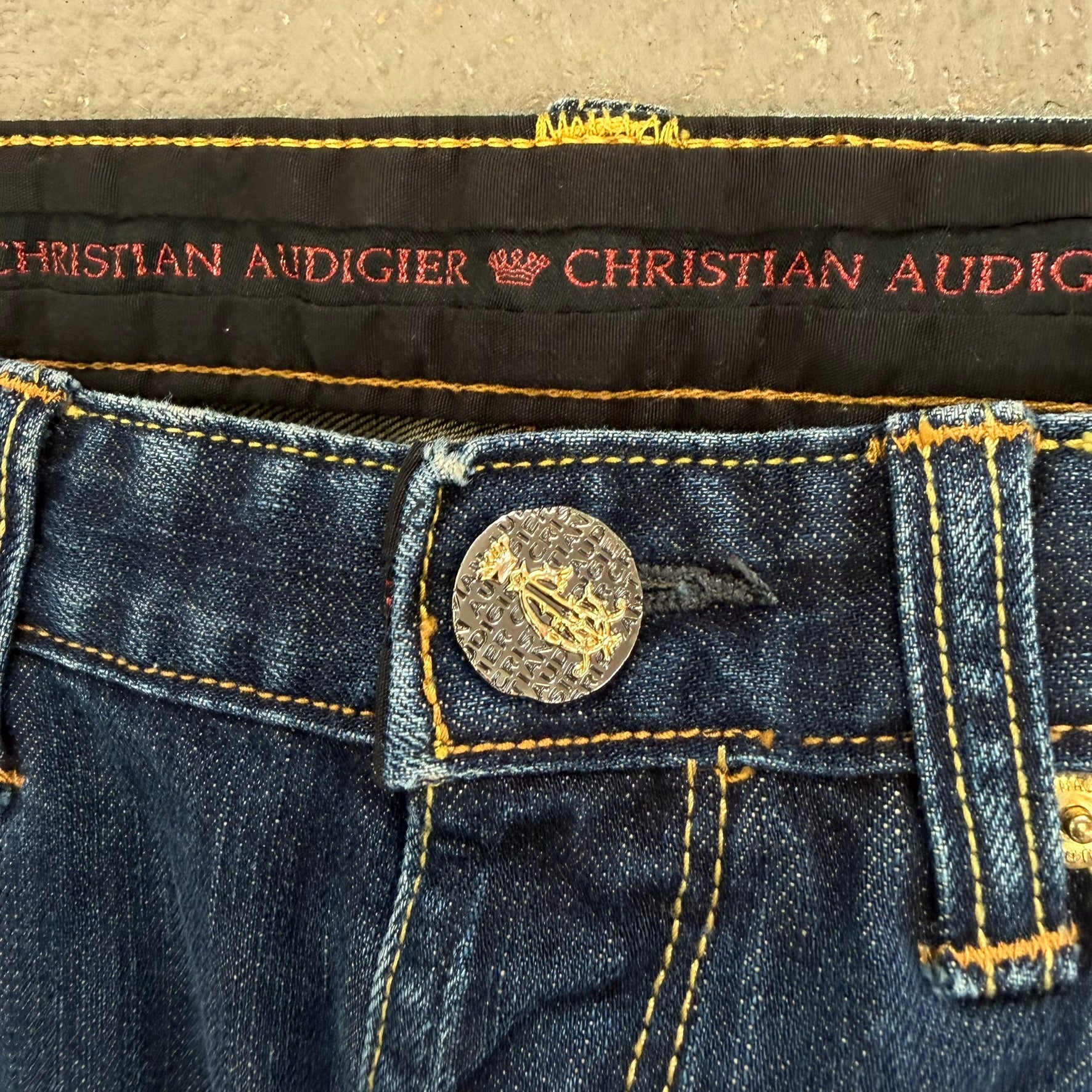 J- Vintage Y2K Christian Audigier Straight Legs Jeans -  w32 (fits 33x30)