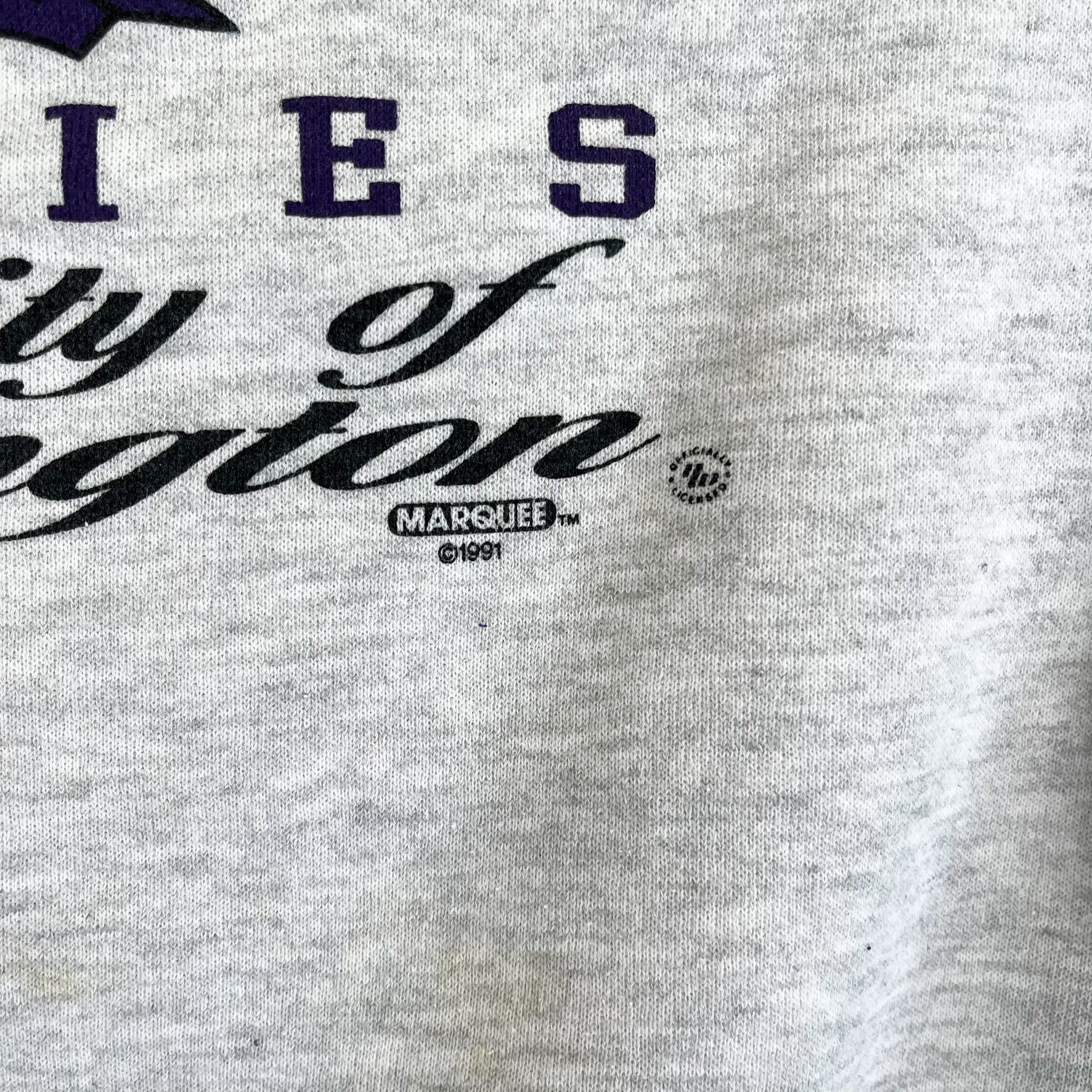 F- Vintage '91 University Of Washington Huskies Lee Text & Logo Crewneck