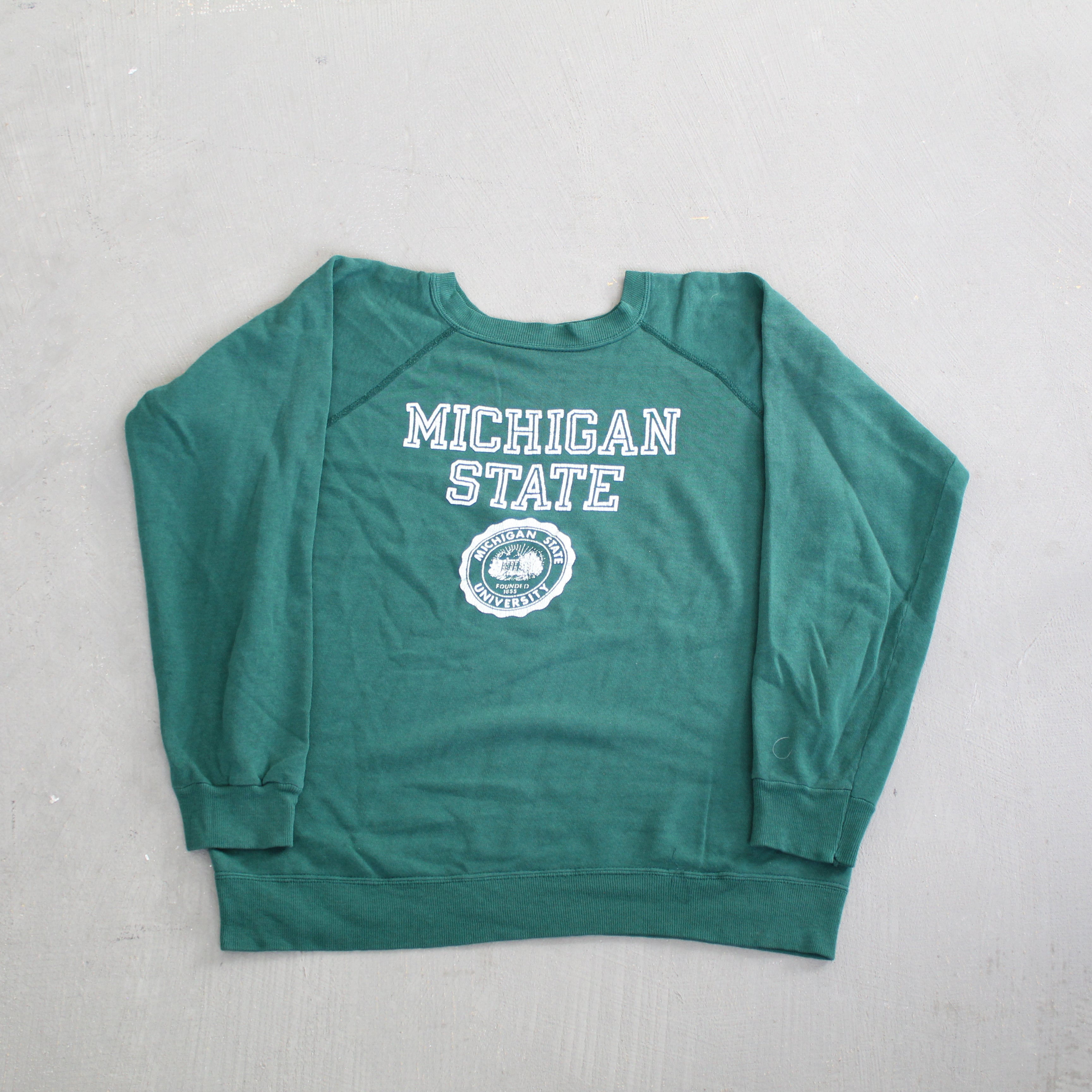 Michigan State University vintage半袖スウェット Vintage Michigan State University Sweatshirt 8954 - Ragstock.com