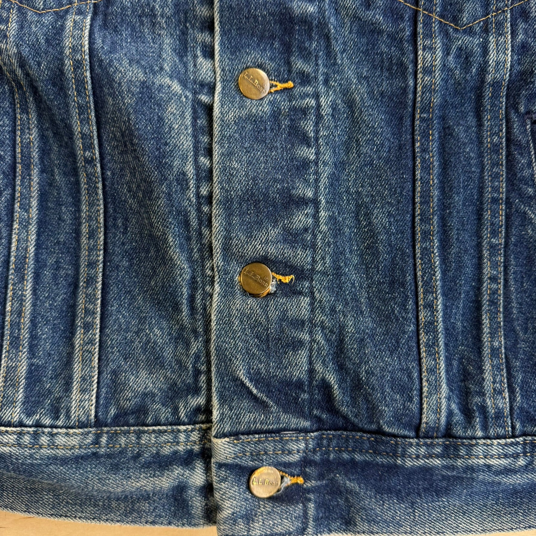 J- Vintage 90s LL Bean Made In USA Blanket Lined Denim Jacket - 40R (fits M)