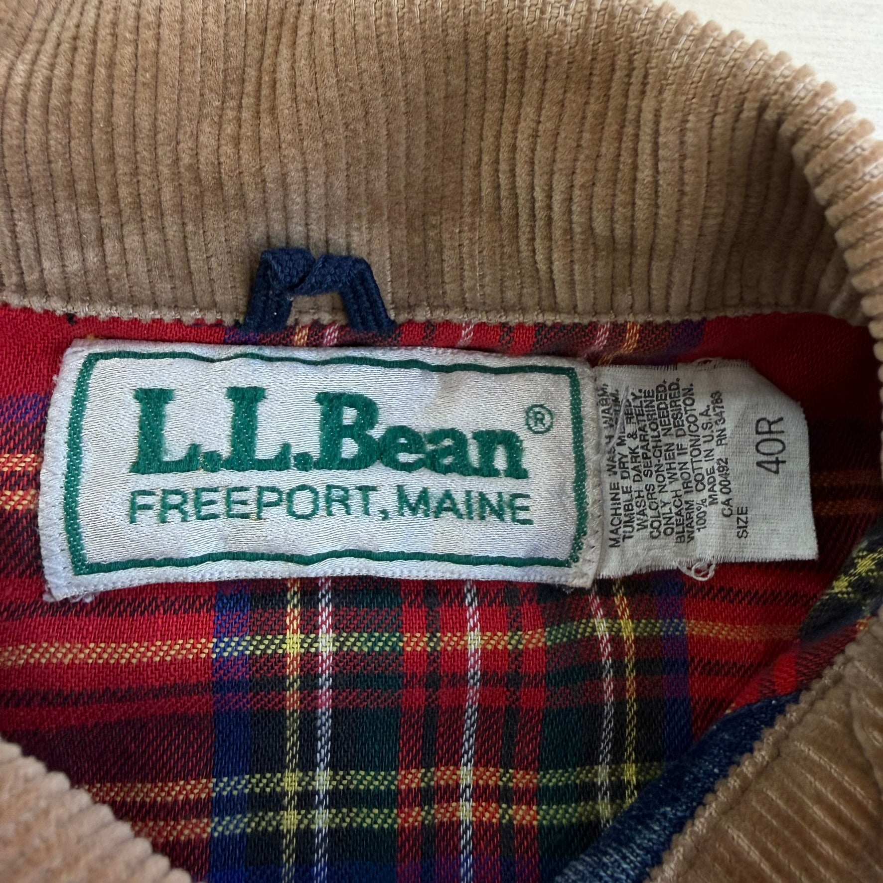 J- Vintage 90s LL Bean Made In USA Blanket Lined Denim Jacket - 40R (fits M)