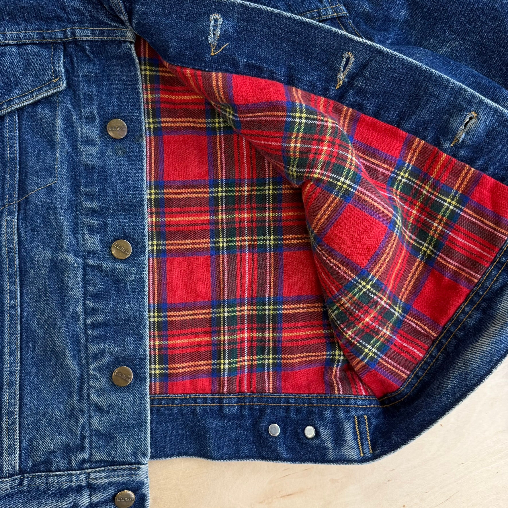 J- Vintage 90s LL Bean Made In USA Blanket Lined Denim Jacket - 40R (fits M)