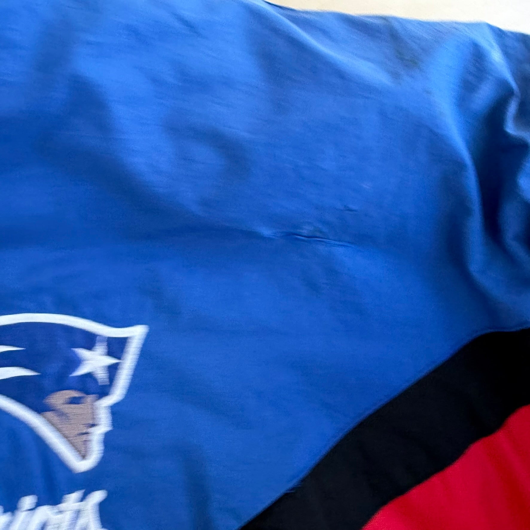 J- Vintage New England Patriots NFL Embroidered Logo Zip Up Winter Jacket - XL