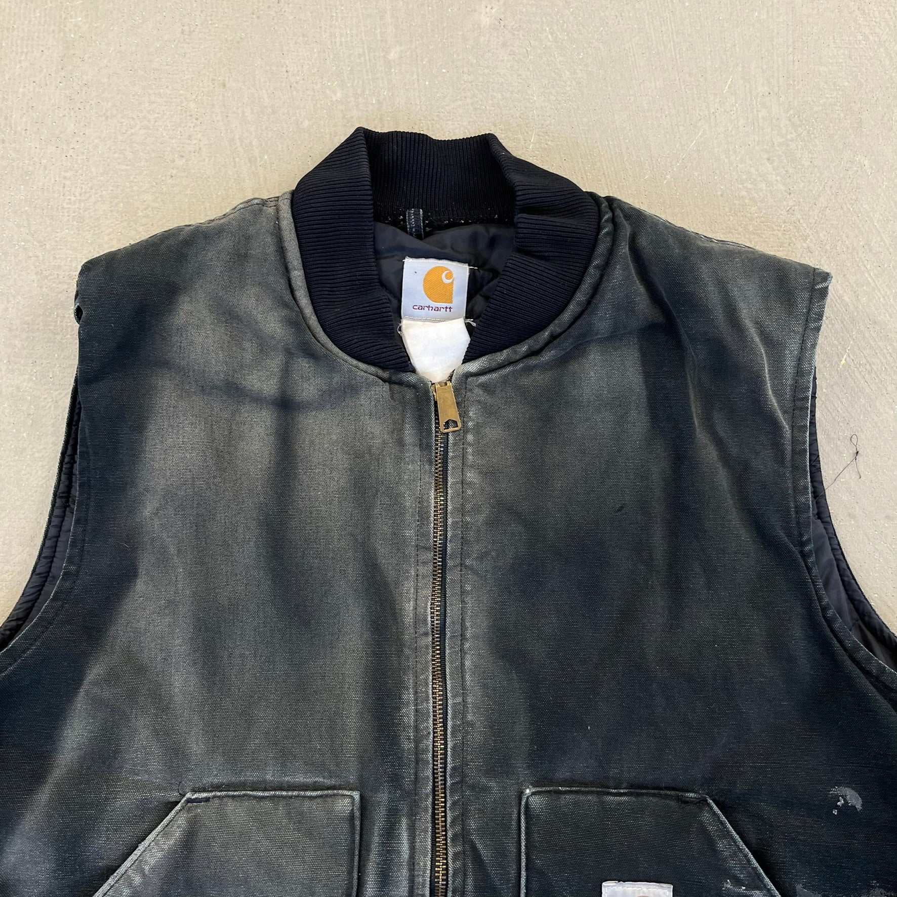 F- Carhartt Insulated Black Workwear Vest