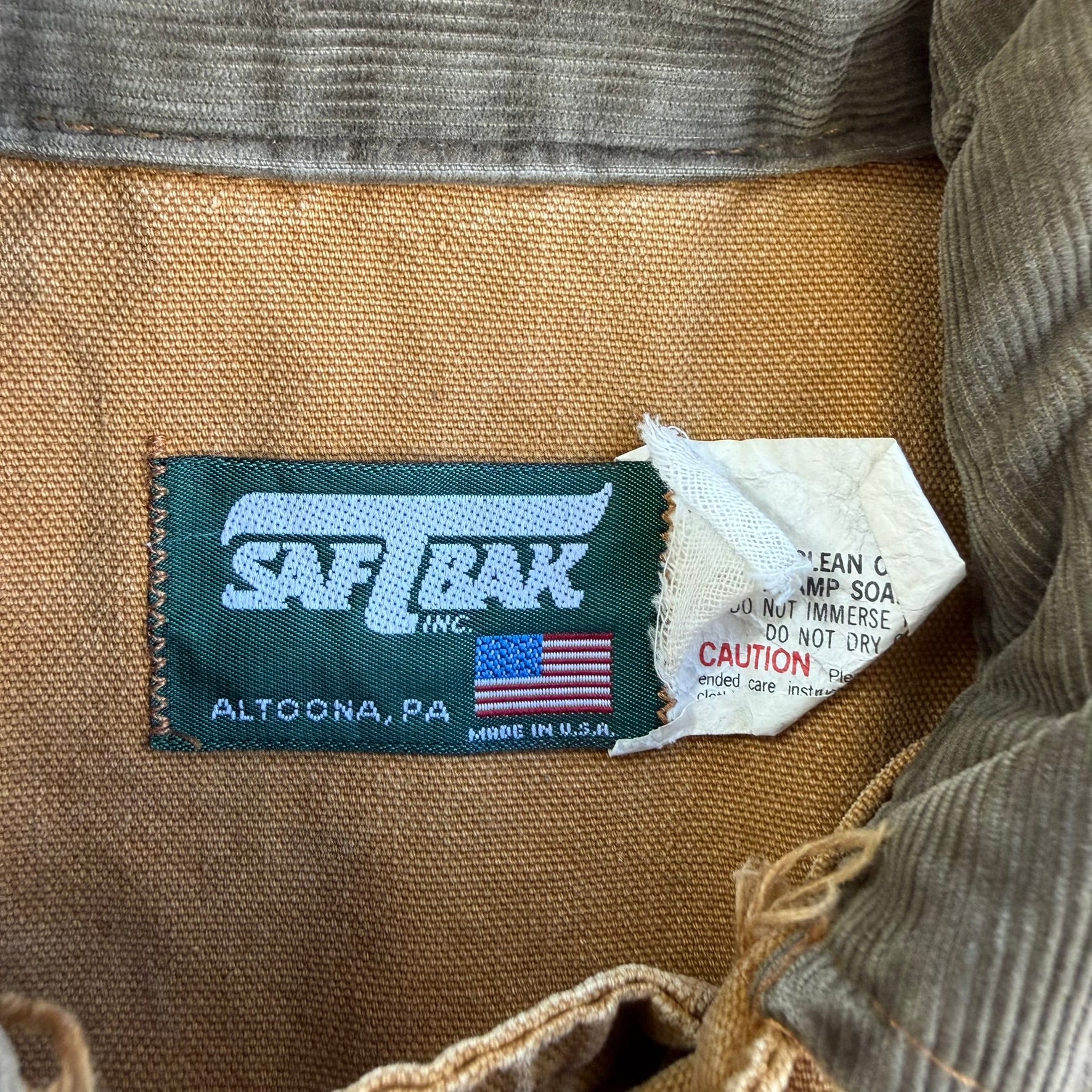 J- Vintage 90s SafTbak Made In USA Canvas Hunting Jacket - L