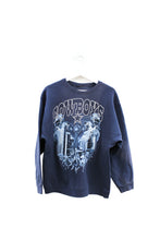 Load image into Gallery viewer, Z - Vintage NFL Dallas Cowboys Cityscape &amp; Cowboys Graphic Crewneck
