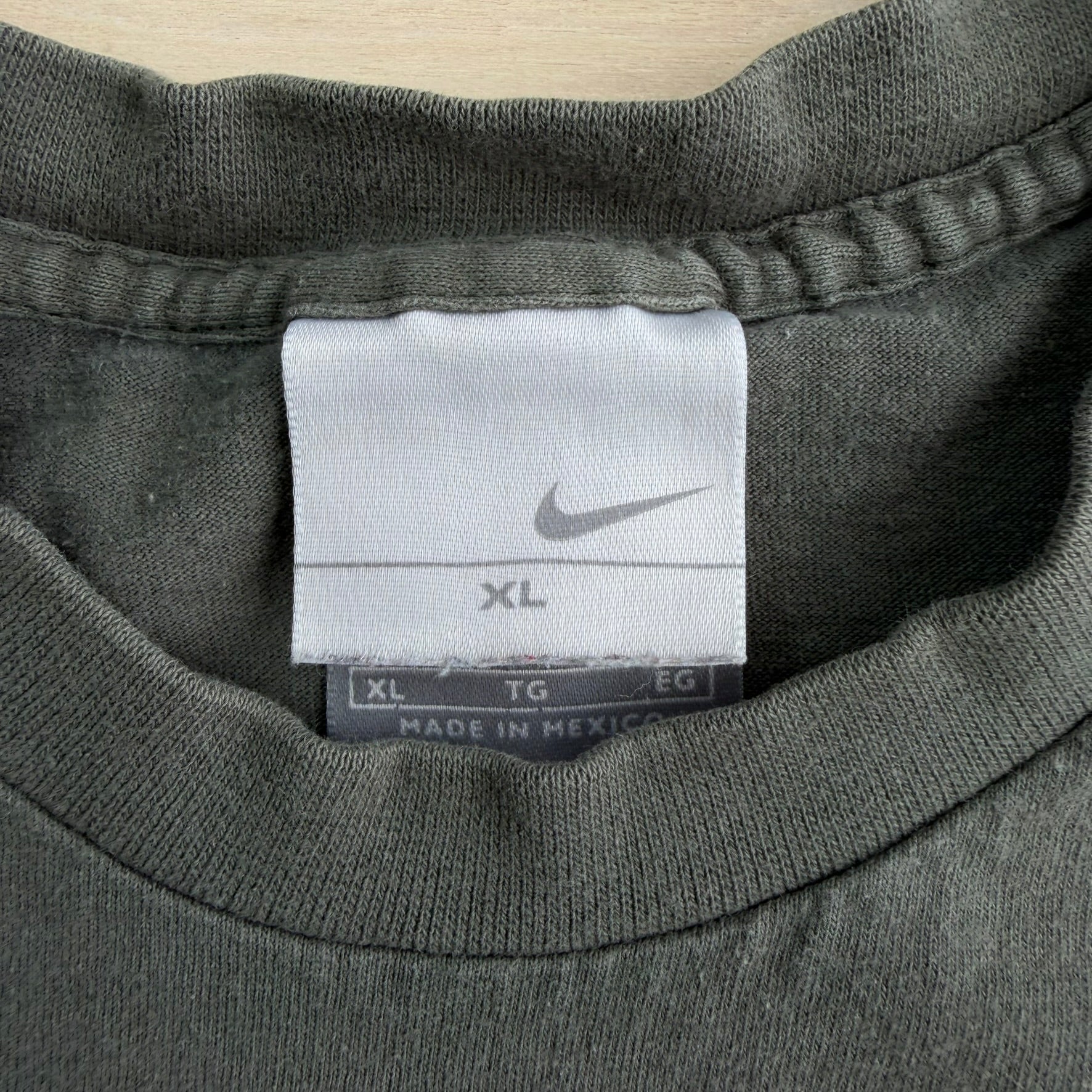J- Vintage Nike Embroidered Chest Swoosh Tee - XL