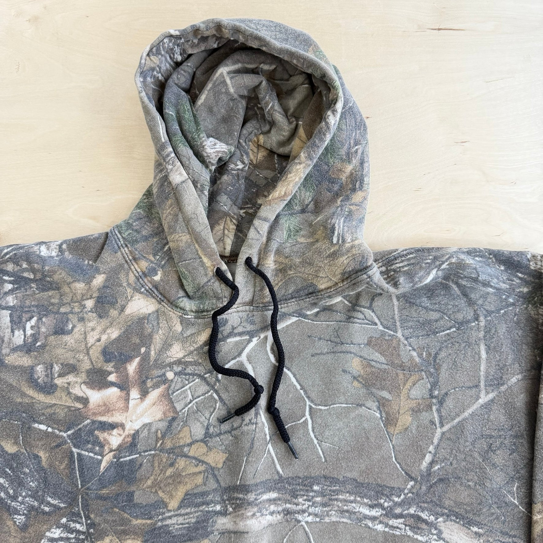 J- Vintage Real Tree Camo Xtra Print Black Drawstrings Hoodie - L