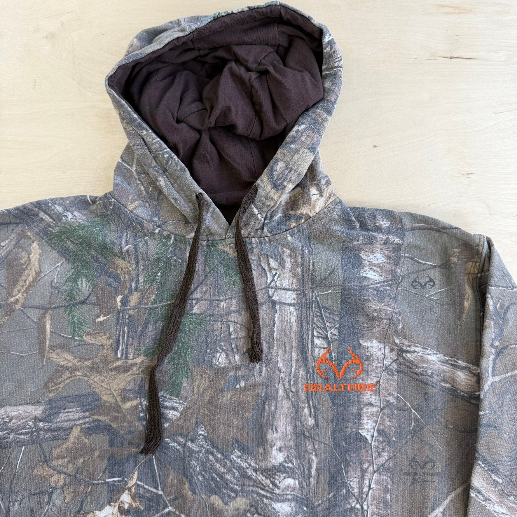 J- Vintage Real Tree Camo Orange Logo Brown Drawstrings Hoodie - M