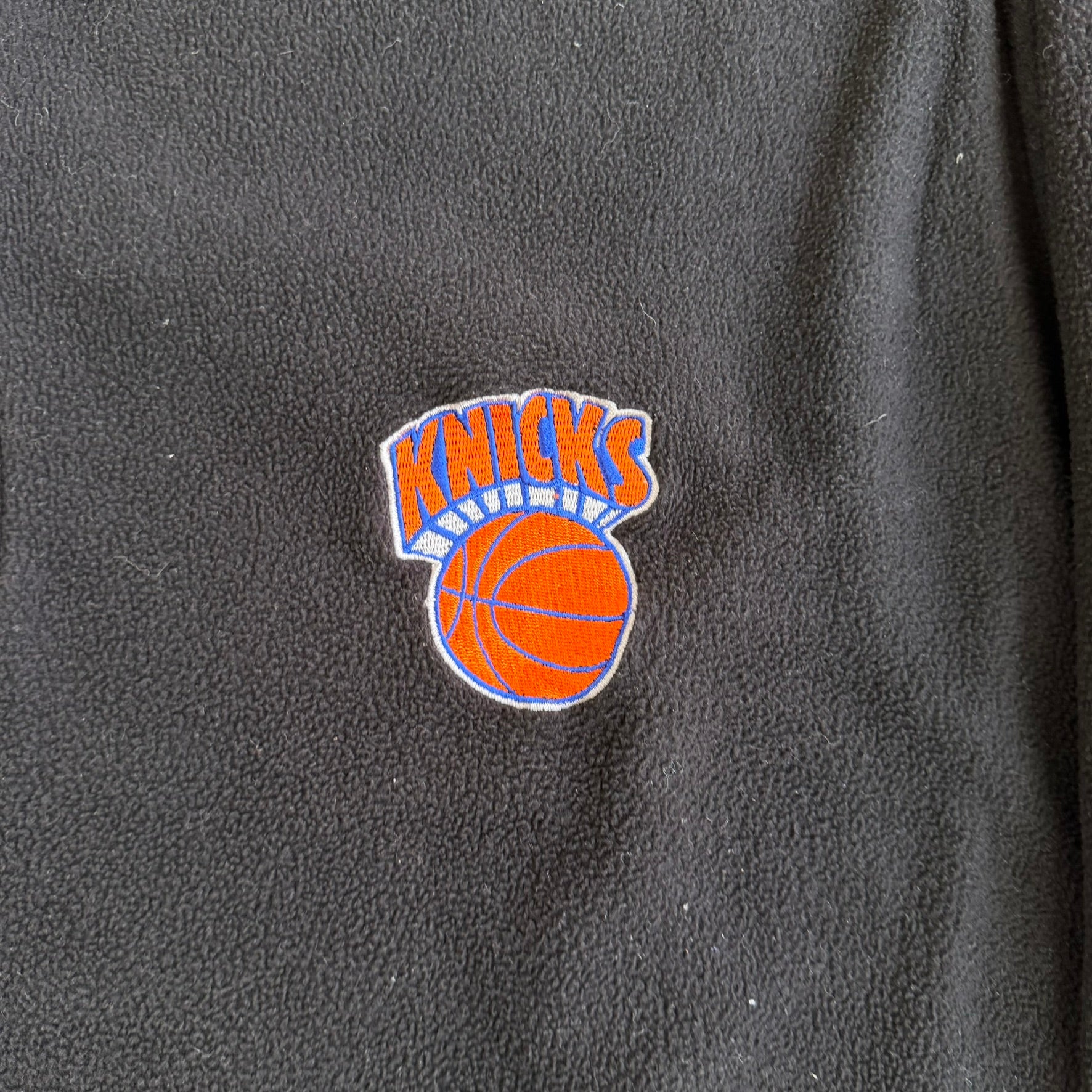 J- Vintage New York Knicks NBA Embroidered Logo Quarter Zip Pullover Polar Fleece - XL Tall