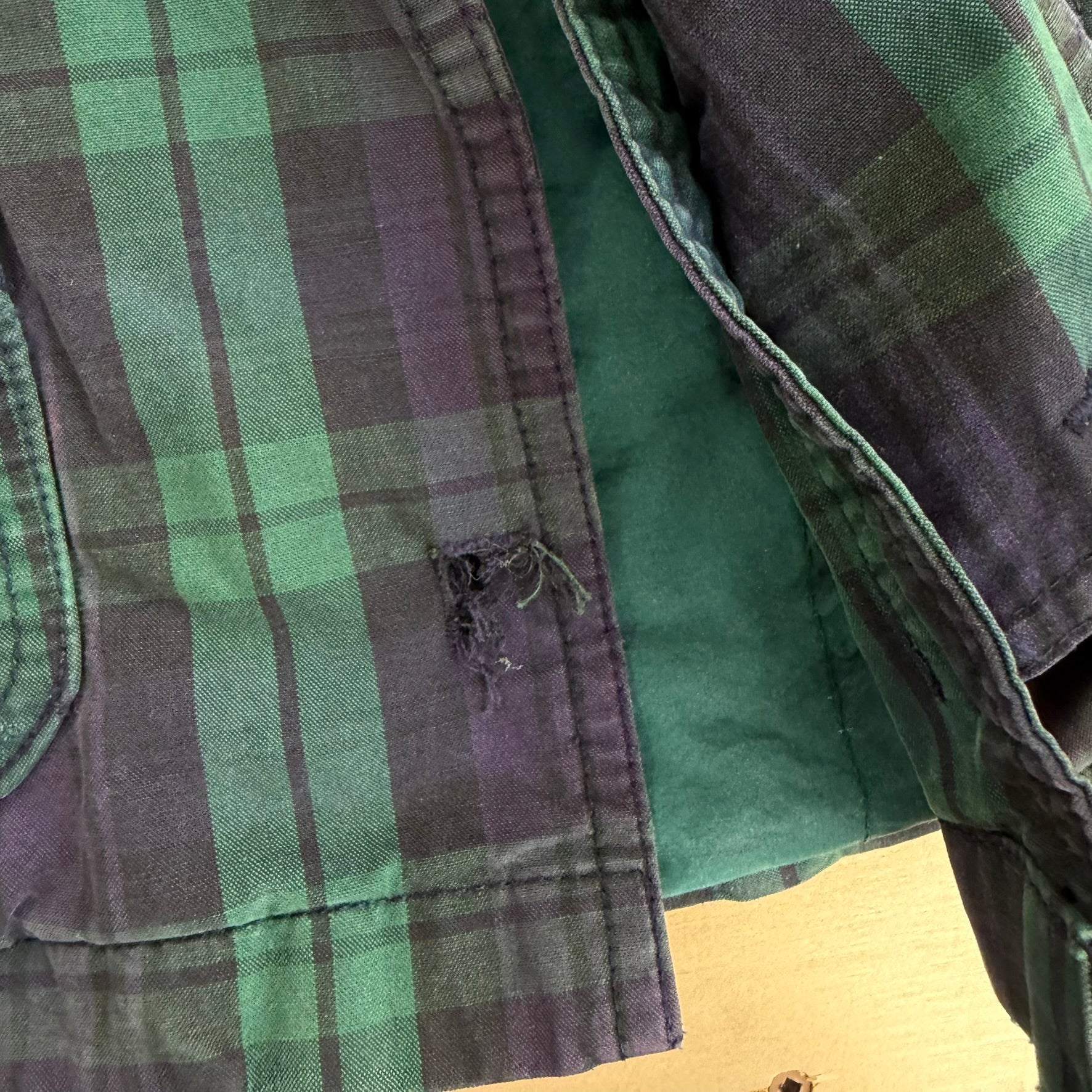 J- Vintage 90s Gap Black Watch Plaid Hunting Jacket - M