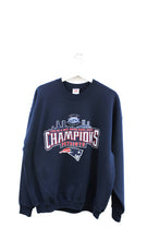 Load image into Gallery viewer, Z - Vintage 2005 NFL New England Patriots 2 In A Row Super Bowl Champs Crewneck
