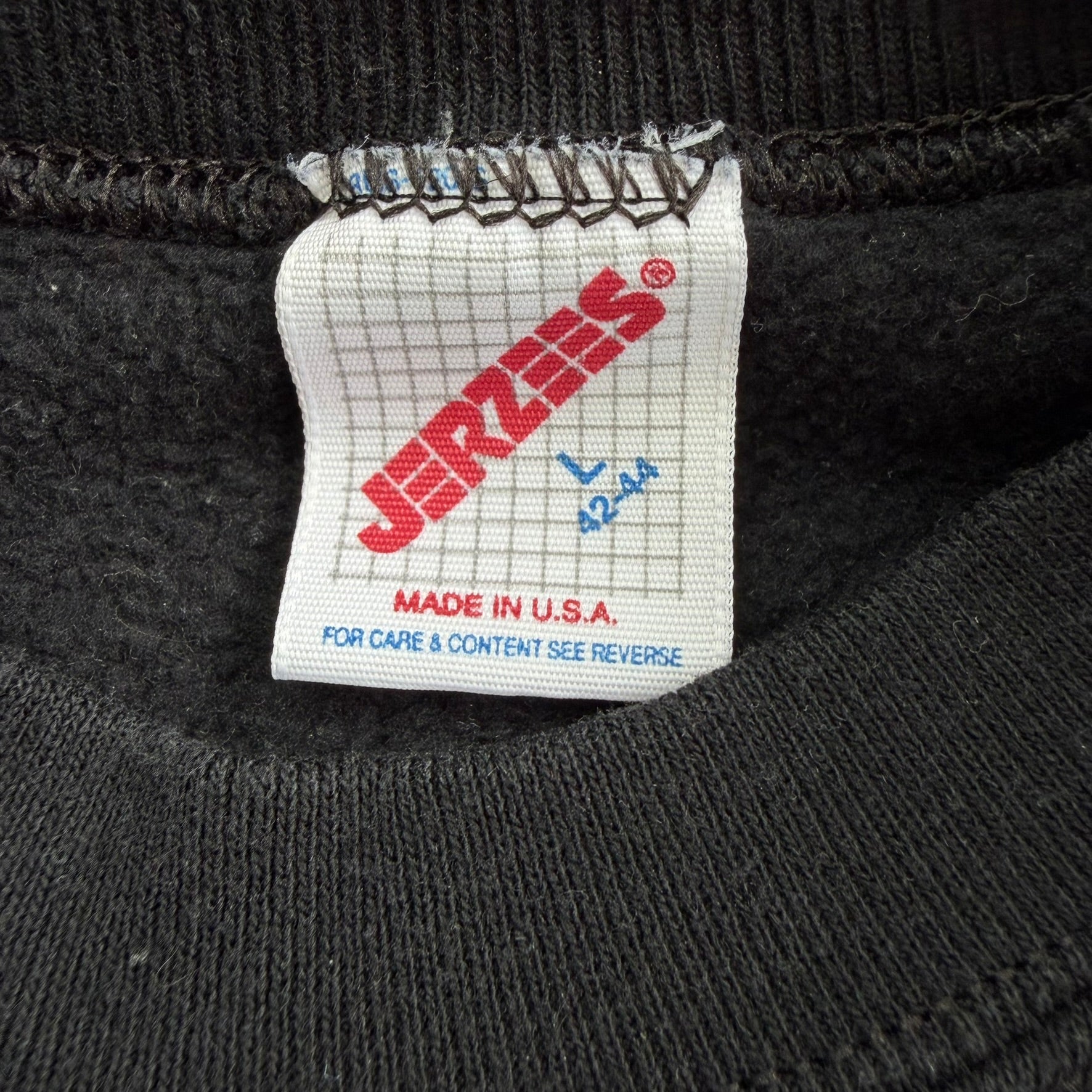 J- Vintage Harley Davidson 90s Manchester New Hampshire Graphic Made In USA Crewneck - L (fits M)