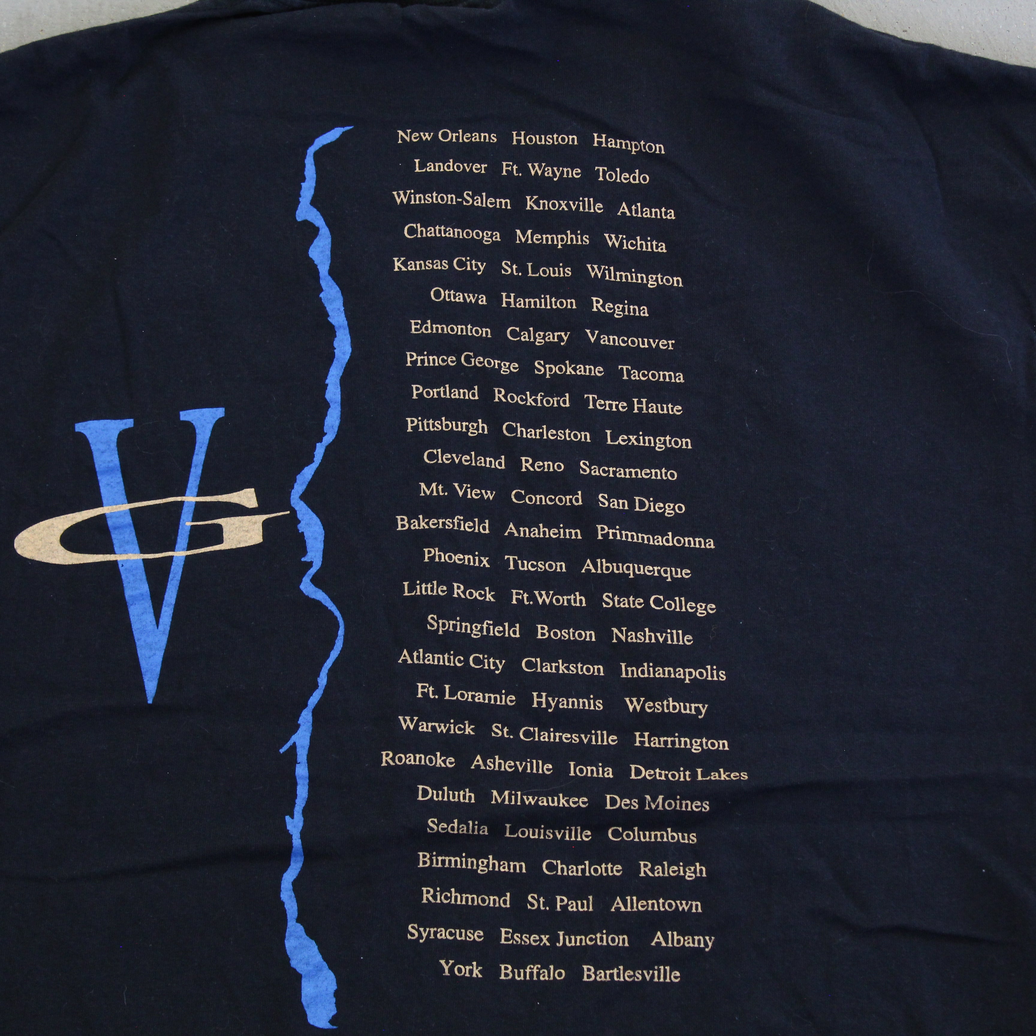 F- Vintage Vince Gill Picture Tour Single Stitch Tee