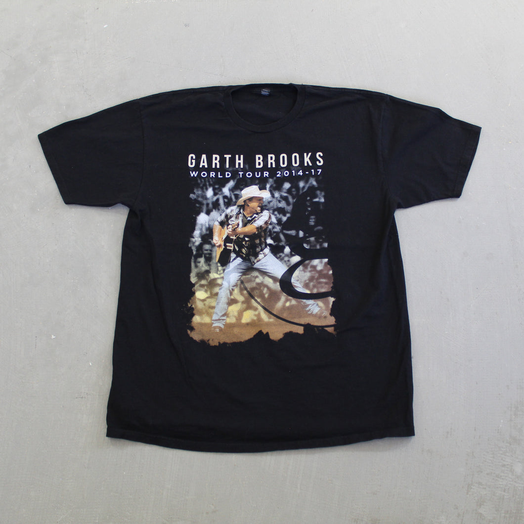 F-  Garth Brooks So Far... World Tour 2014-2017 Picture Tee