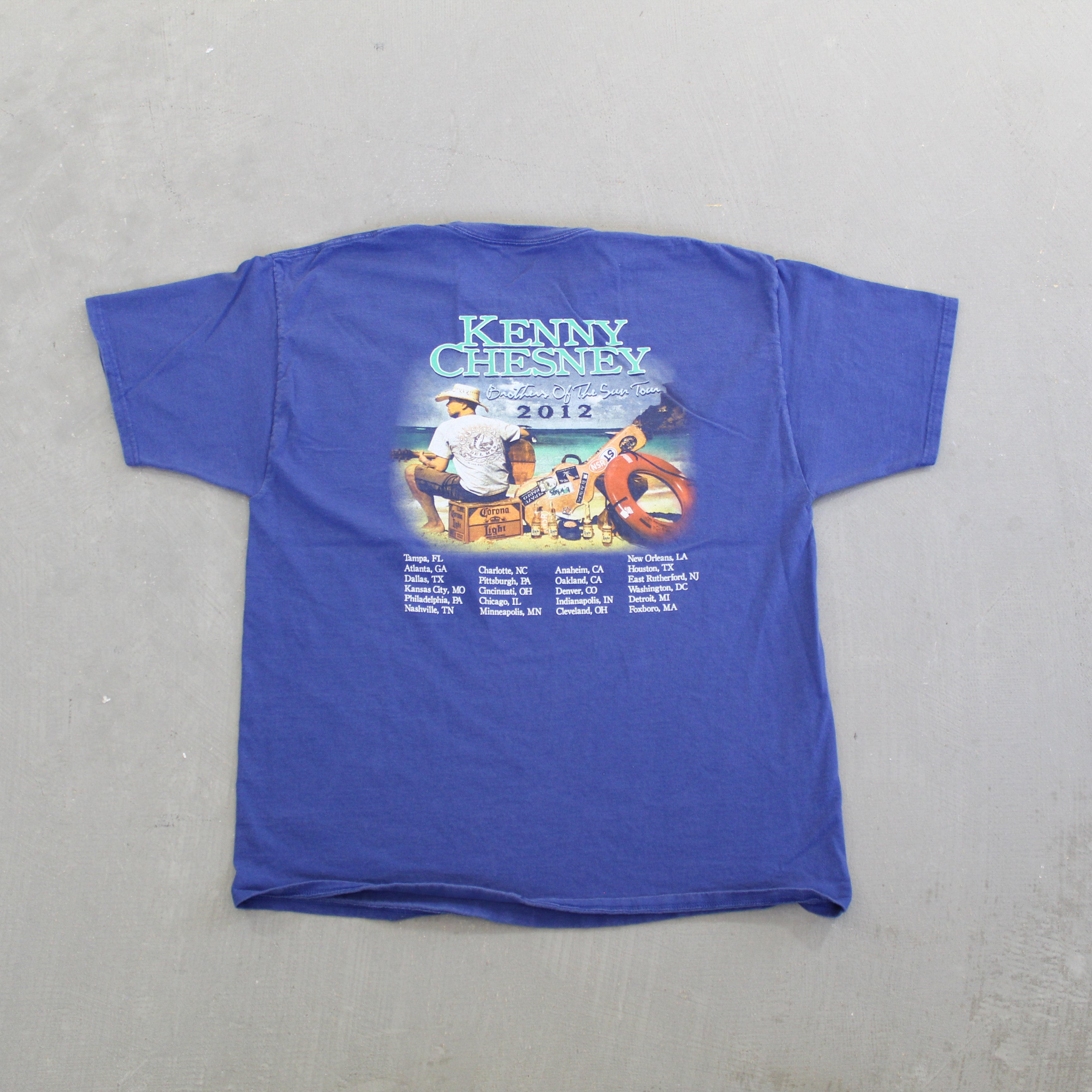 F- 2012 Kenny Chesney Brother Of The Sun Picture Tour Tee