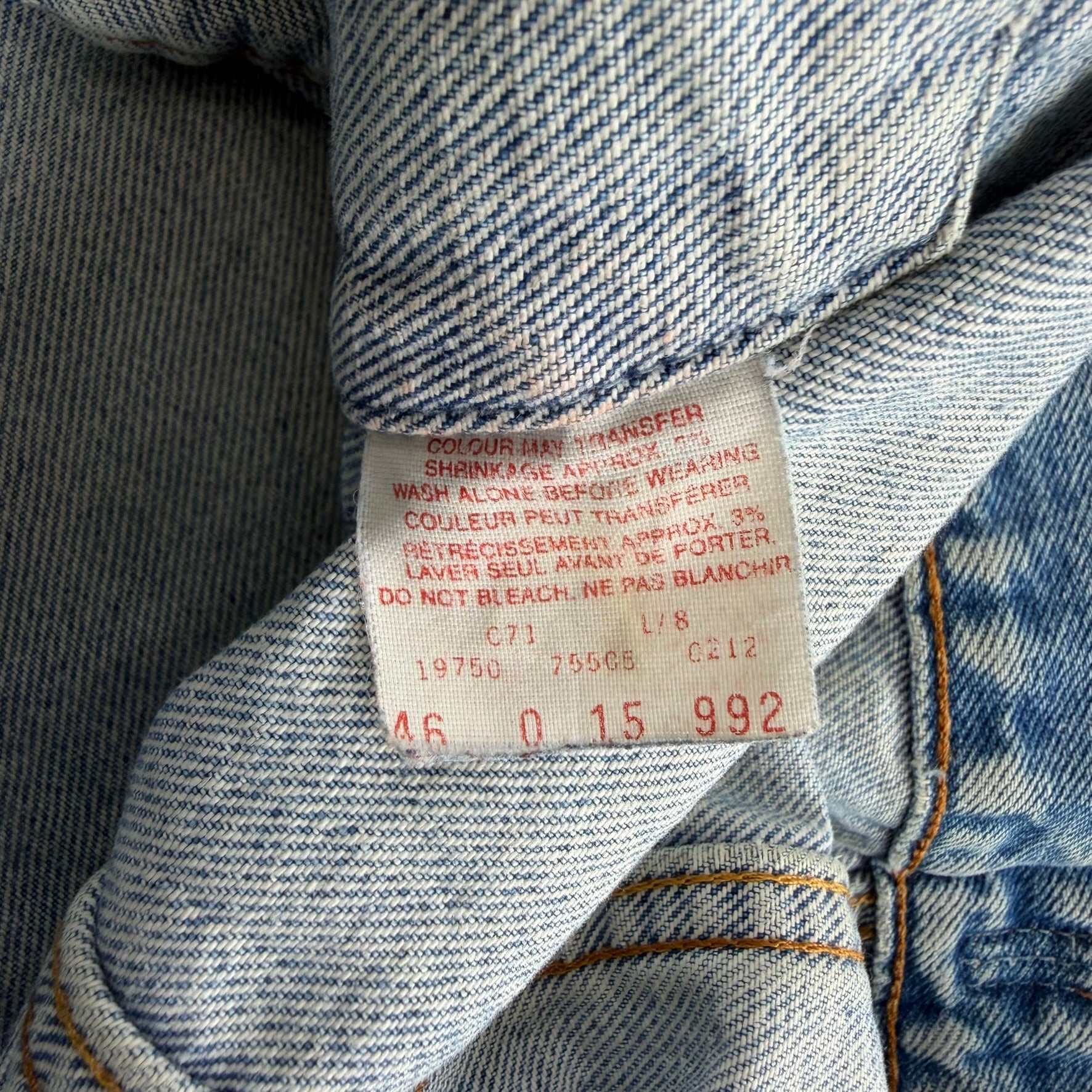 J- Vintage Levi's 75505 0212 Made In Canada Trucker Denim Jacket - 46 (fits L)