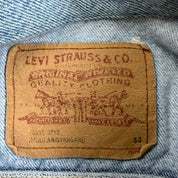 J- Vintage Levi's Orange Tab 70515 0212 Trucker Denim Jacket - 44 (fits L)