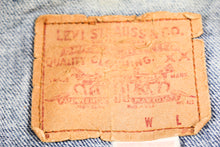 Load image into Gallery viewer, Z - Vintage Levi&#39;s Made In The USA 17930 Denim Jacket
