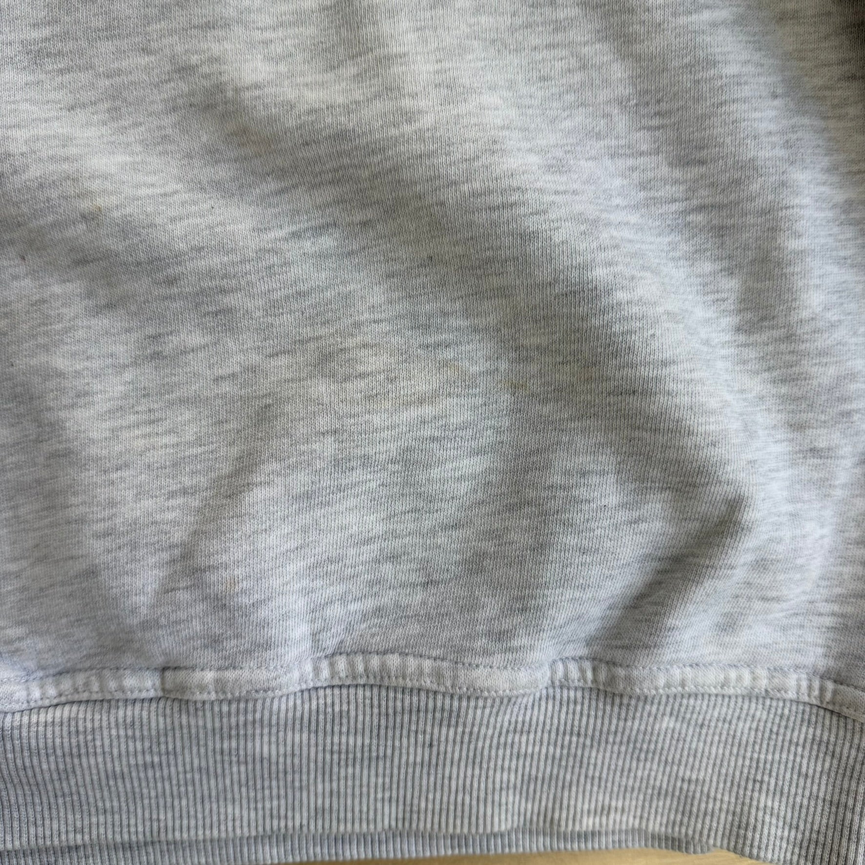 J- Vintage Y2K Fila Embroidered Text Logo Crewneck - M