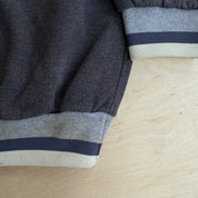 J- Vintage 90s Reebok Classic Embroidered Text Logo Crewneck - M