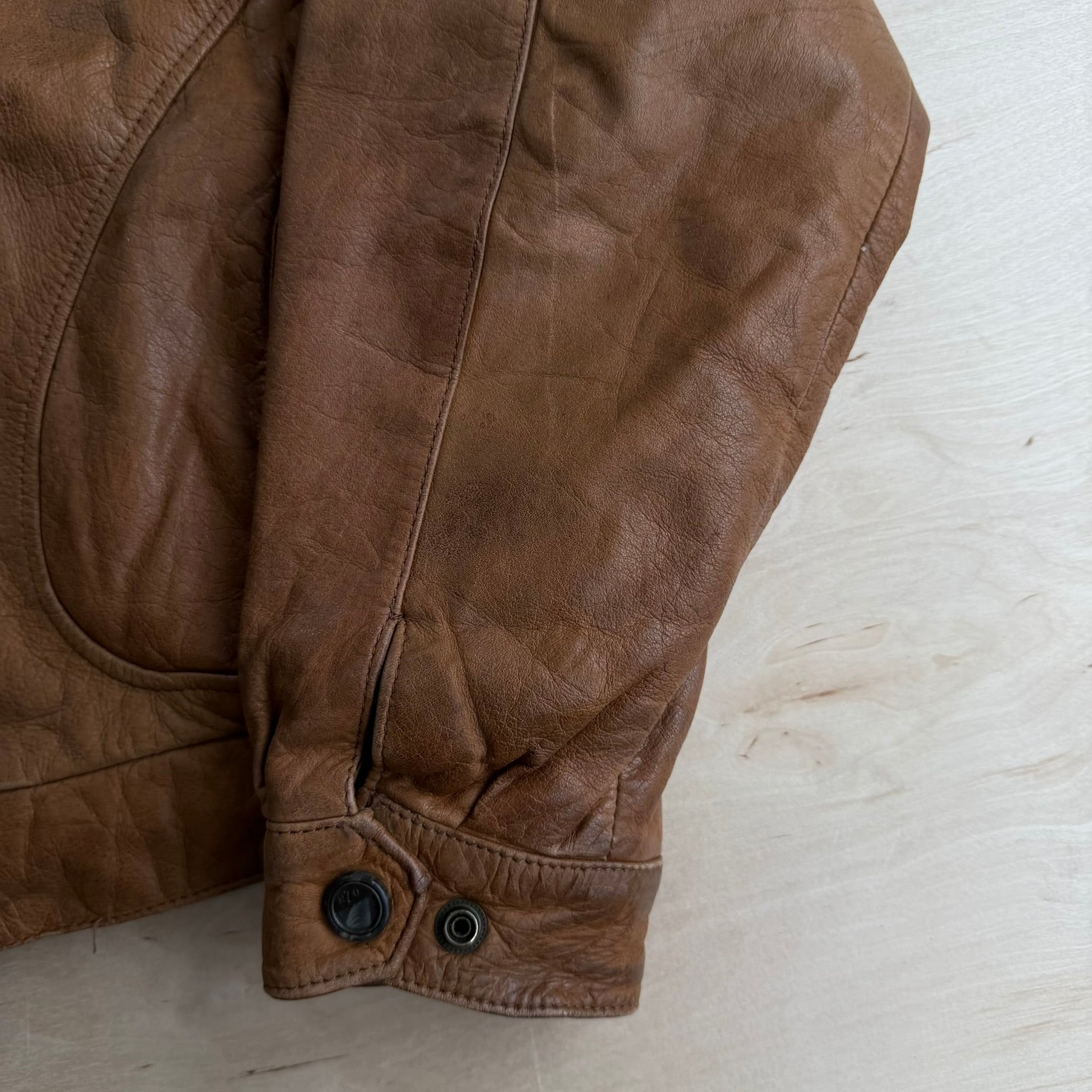 J- Vintage New Zealand Outback Zip Up Leather Jacket - M