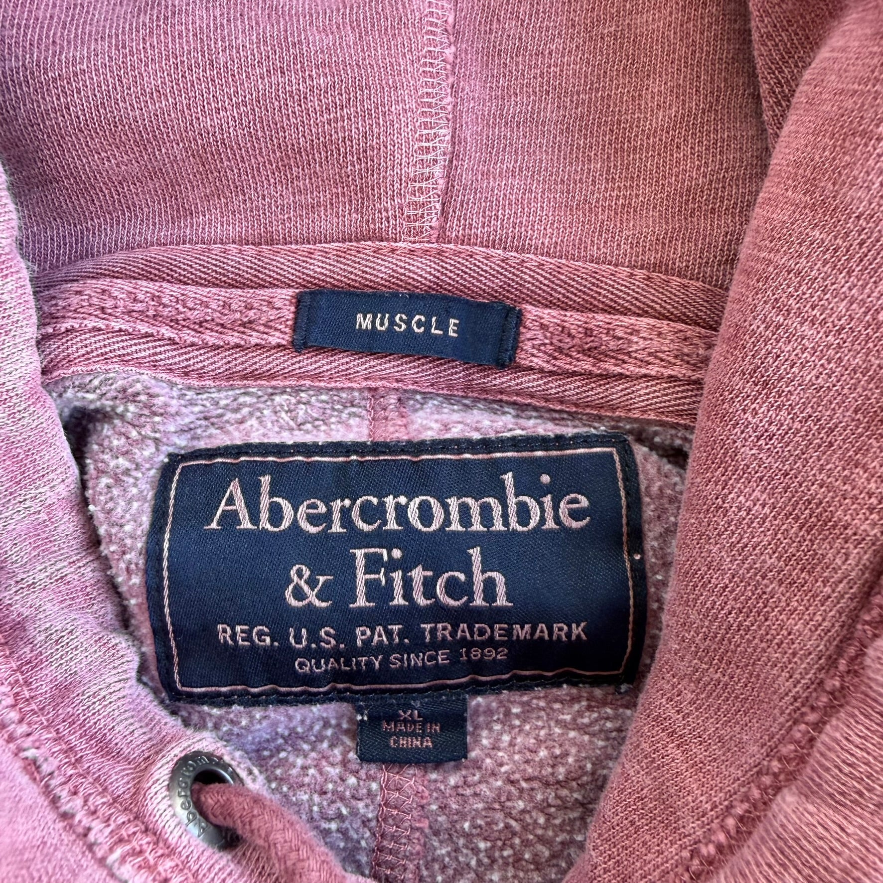 J- Vintage Abercrombie & Fitch Faded Text & Logo Graphic Hoodie - XL