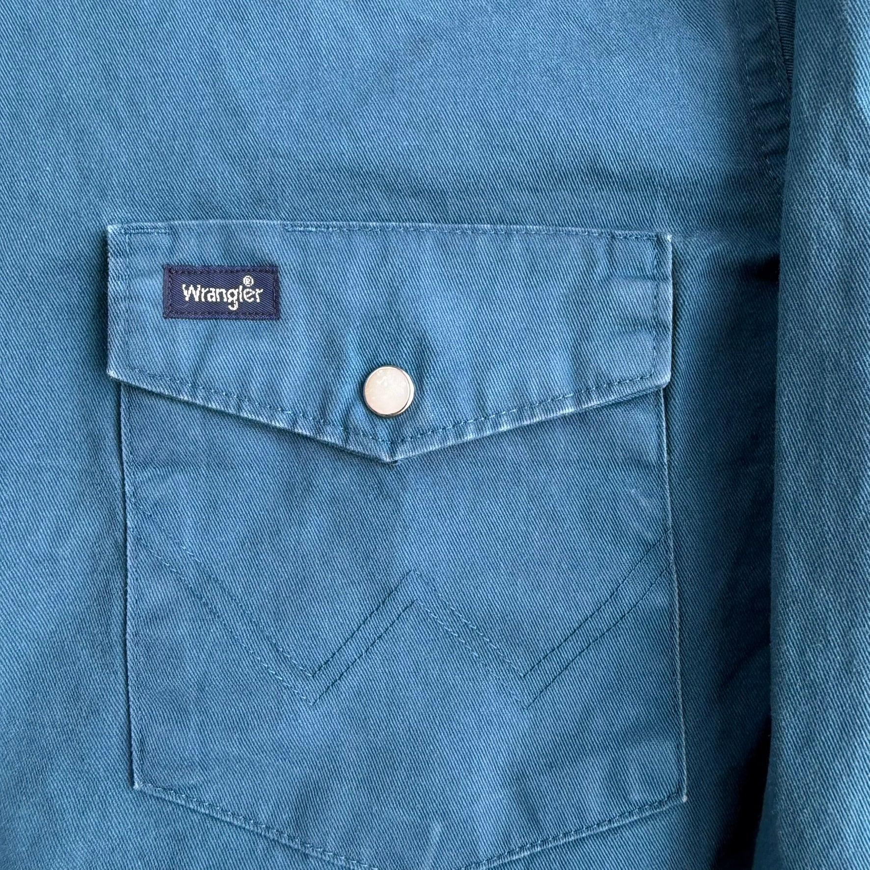 J- Vintage Wrangler Western Pearl Snap Teal Button Down Shirt - L