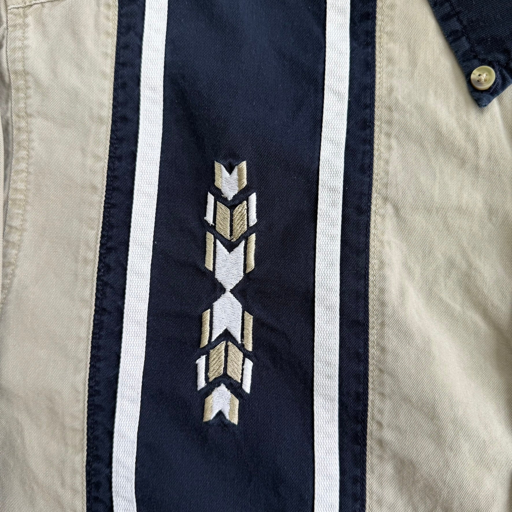 J- Vintage Wrangler Western Printed Button Down Shirt - M