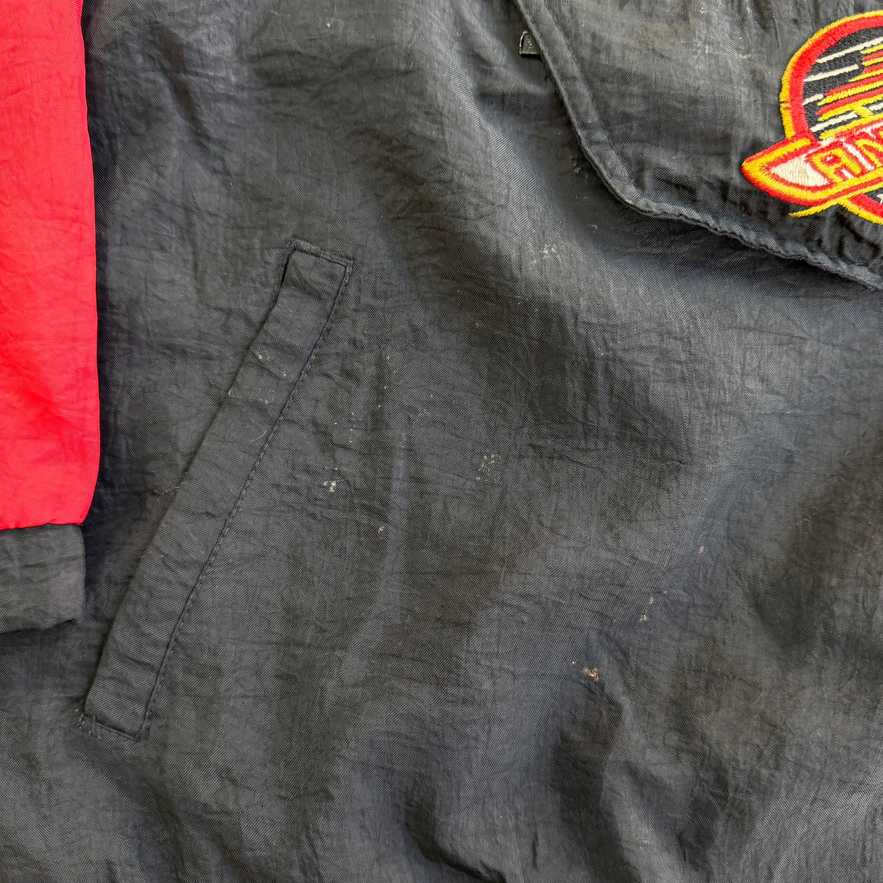 J- Vintage 90s Vancouver Canucks NHL Starter Embroidered Logo Pullover Anorak Winter Jacket - XL