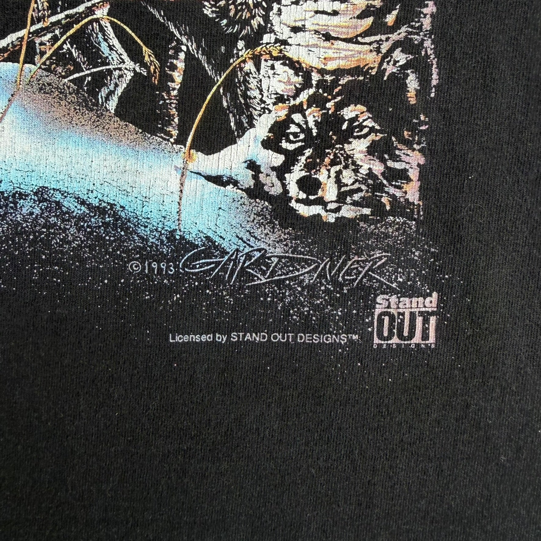 J- Vintage '93 Wolves In Winter Forest & Moon Graphic Single Stitch Gildan Heavy Weight Tag Tee - M