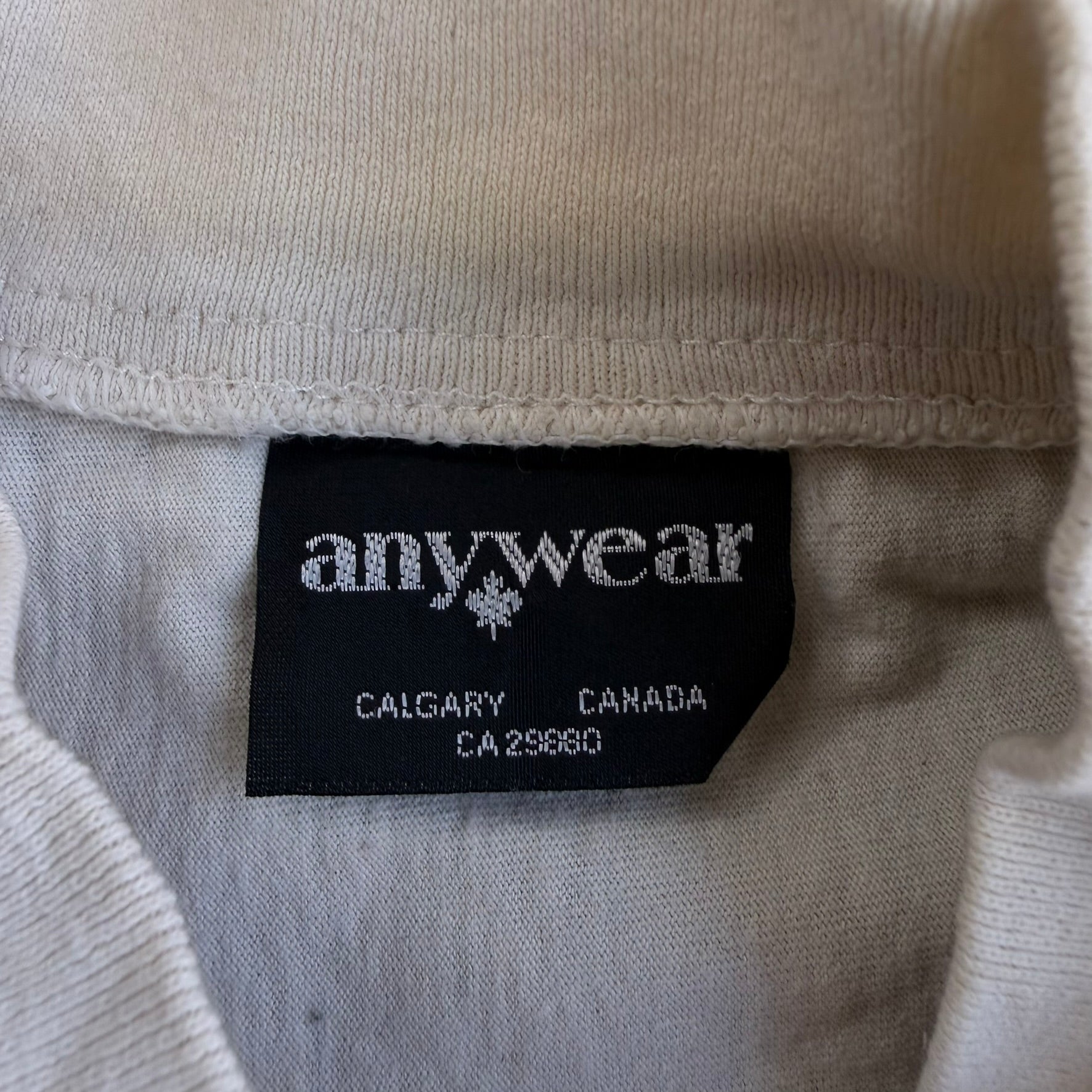 J- Vintage Fairmont BC Canada Embroidered Graphic Henley Crewneck - XL